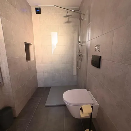 Pearl Apartment