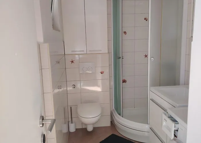 Pearl פרימוסטן